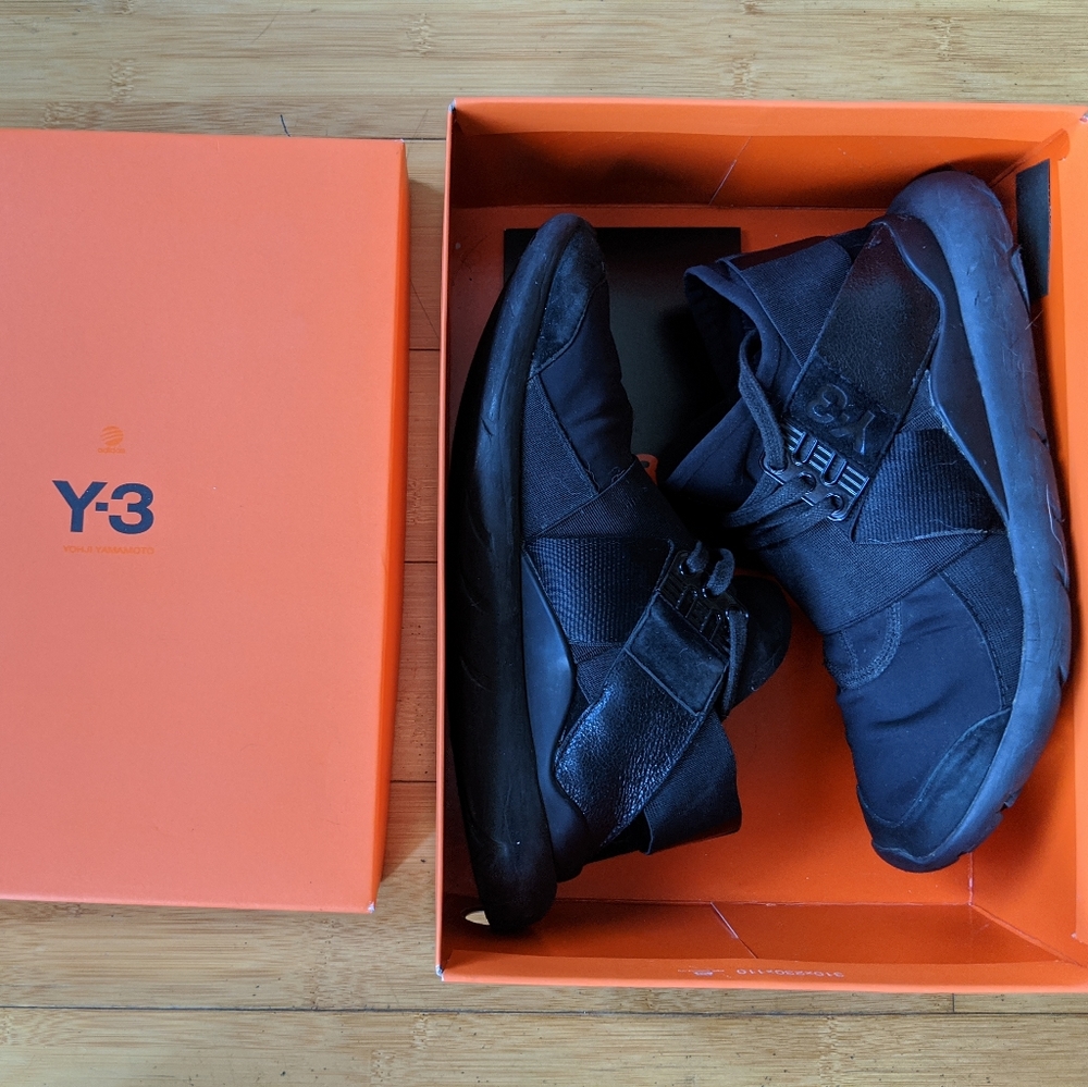 Y-3 Yohji Yamamoto Qasa Elle Lace Black Sneakers